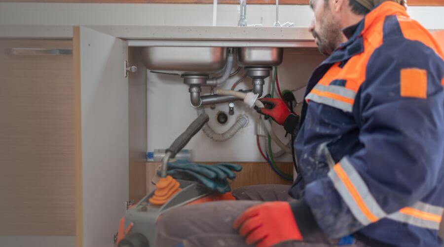 Professional tankless water heater installation services in South Range, MI